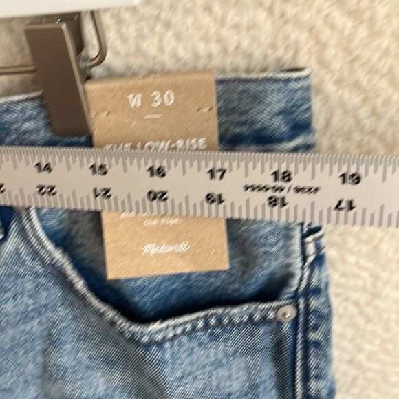 Madewell Low-Rise Boyfriend Shorts Womens Size 30 - Picture 4 of 11